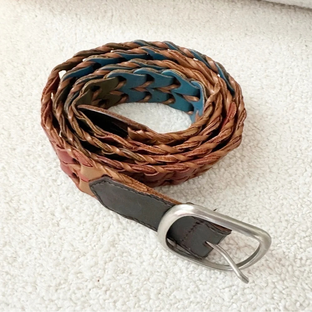 Bohemian western 100% leather braided rope belt.